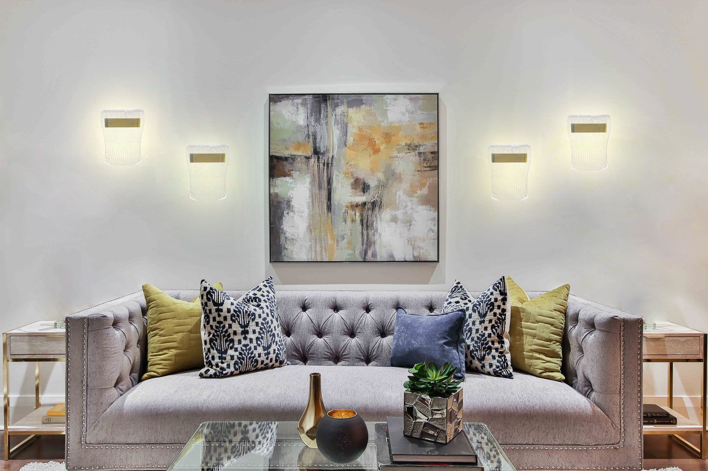 Curve Mesh LED Wall Sconce Gold